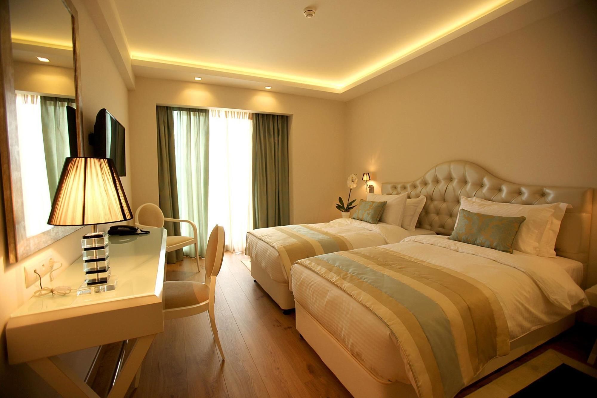 Calma Hotel & Spa Kastoria Exterior foto